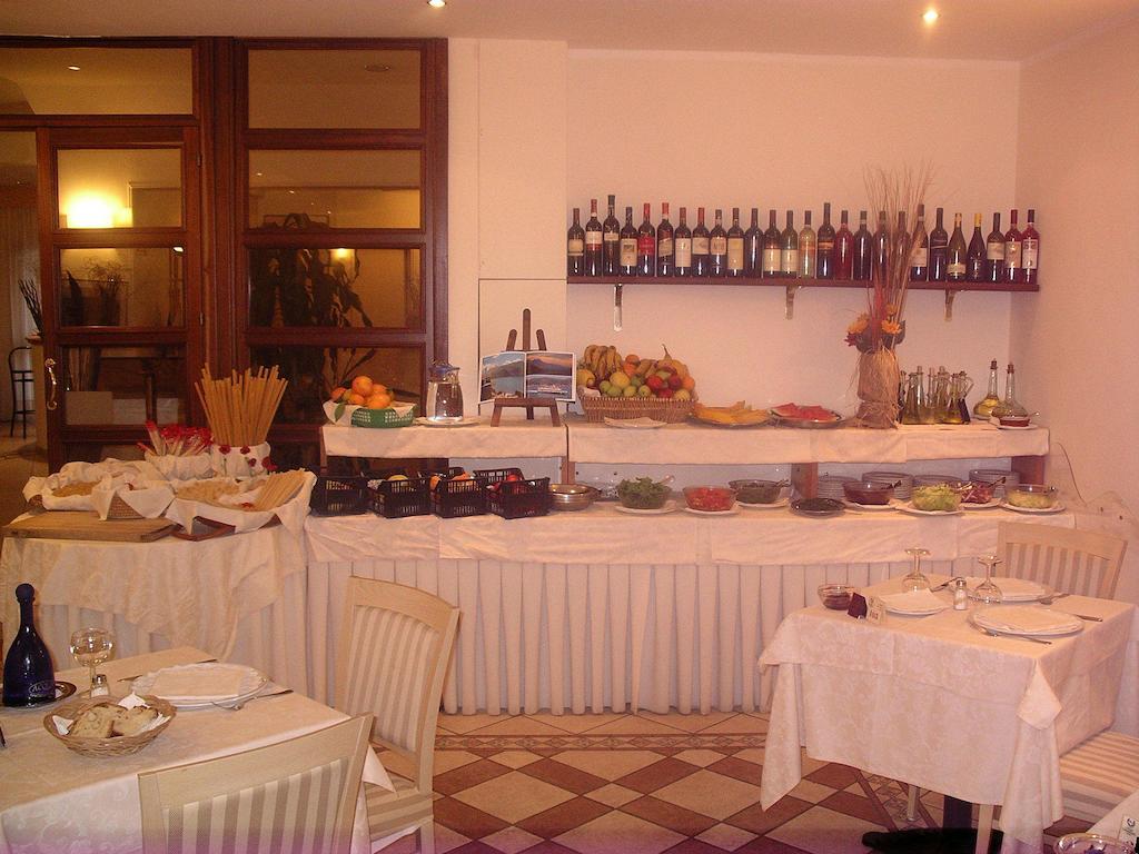 Hotel Tirreno Sapri Extérieur photo